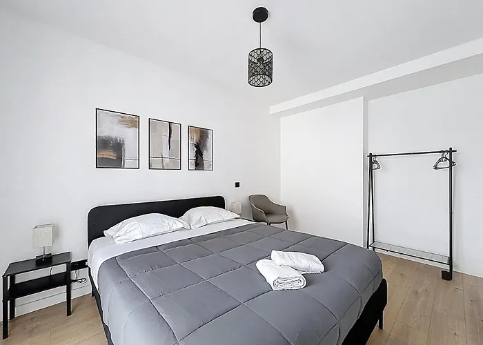 Super T3 Climatise 6 Personnes Montferrand Apartment